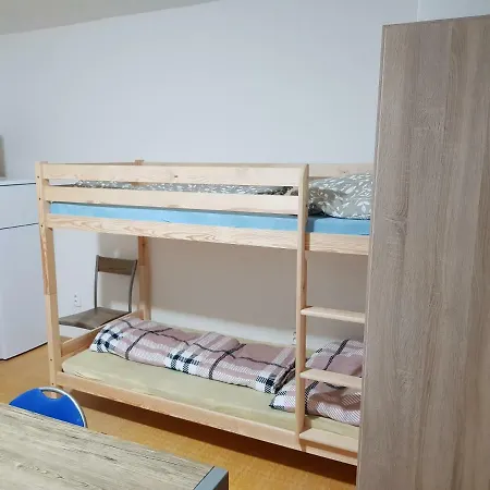 Podzamska 80 Sered
